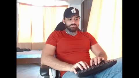 aronmiller online show from November 18, 2025, 8:57 pm