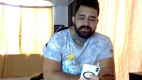 aronmiller online show from January 11, 2026, 2:33 pm