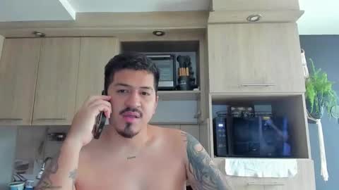 ARON  Independent model  online show from January 10, 2026, 8:54 pm