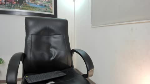   online show from December 18, 2024, 1:37 am