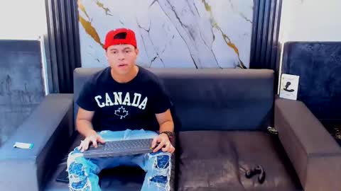 Snapshot of aroon_sexx21 chatting on May 25, 2026, 3:34 am Aroon online show from May 25, 2026, 3:34 am