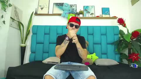 Snapshot of aroon_sexx21 chatting on June 13, 2026, 1:42 pm Aroon online show from June 13, 2026, 1:42 pm