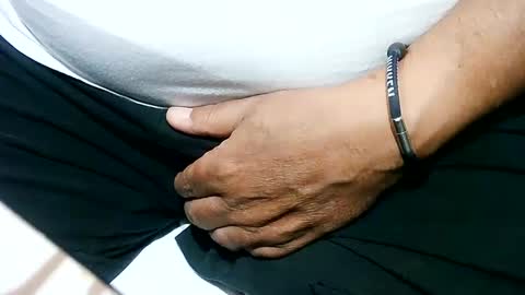 arris_64 online show from October 1, 2025, 7:14 am