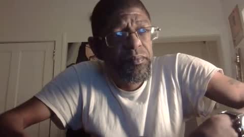 Arteblazze not daddy boy bitch or nigga online show from January 15, 2025, 1:02 am