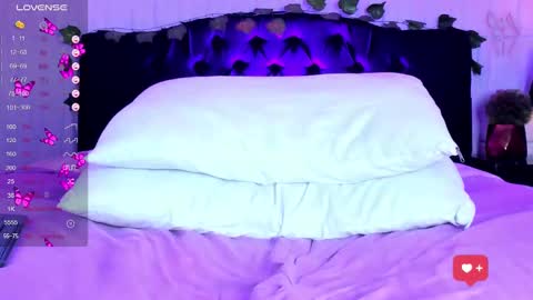 Snapshot of artemisa_leon chatting on February 20, 2025, 6:39 am artemisa_leon online show from February 20, 2025, 6:39 am