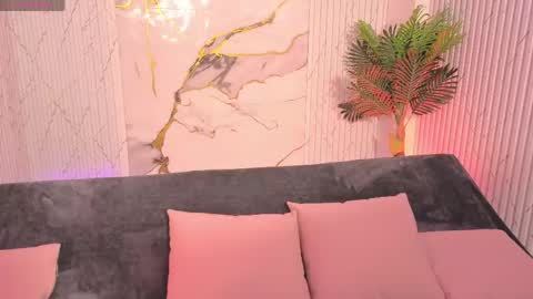 artemiss_tay online show from May 10, 2026, 11:48 am