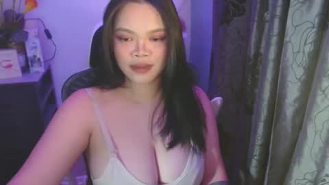 Snapshot of arthemist11 chatting on January 8, 2025, 8:18 pm monica online show from January 8, 2025, 8:18 pm