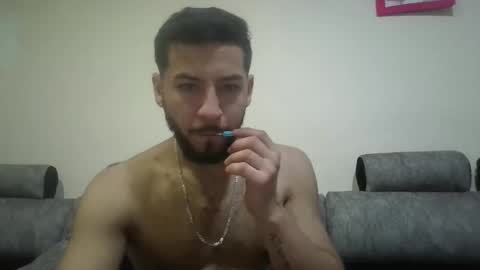 arthur1718 online show from November 15, 2025, 4:10 am