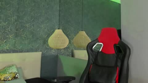 arthurcox_ online show from January 12, 2026, 6:35 pm