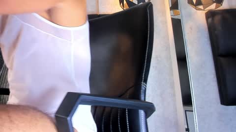 Snapshot of arthurlam chatting on December 6, 2024, 1:51 am Arthur online show from December 6, 2024, 1:51 am