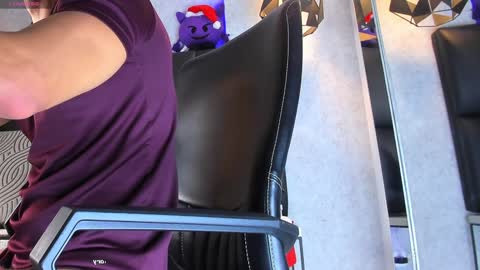 Snapshot of arthurlam chatting on December 16, 2024, 2:47 am Arthur online show from December 16, 2024, 2:47 am