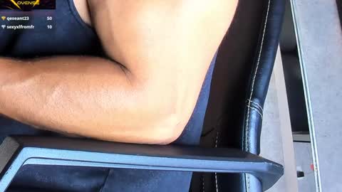 Snapshot of arthurlam chatting on December 20, 2024, 2:08 am Arthur online show from December 20, 2024, 2:08 am