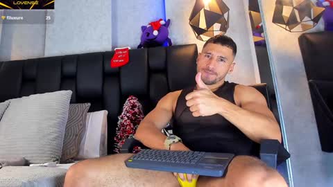 Snapshot of arthurlam chatting on December 31, 2024, 9:28 pm Arthur online show from December 31, 2024, 9:28 pm