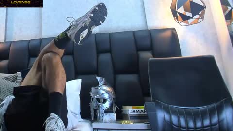 Snapshot of arthurlam chatting on February 25, 2025, 4:57 am Arthur online show from February 25, 2025, 4:57 am