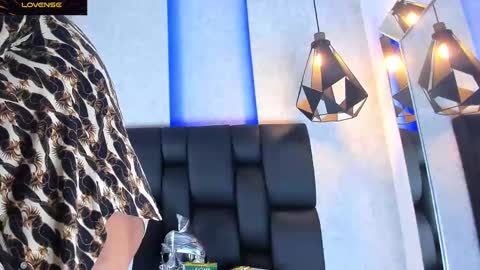 Snapshot of arthurlam chatting on March 1, 2025, 12:17 am Arthur online show from March 1, 2025, 12:17 am