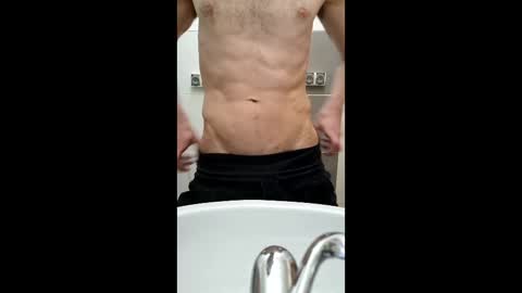 Snapshot of artii_sperm_shot chatting on May 4, 2026, 9:33 pm artii_sperm_shot online show from May 4, 2026, 9:33 pm