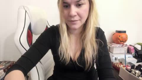 MIA online show from January 17, 2025, 9:06 pm