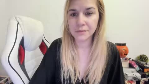 MIA online show from February 3, 2025, 7:00 pm