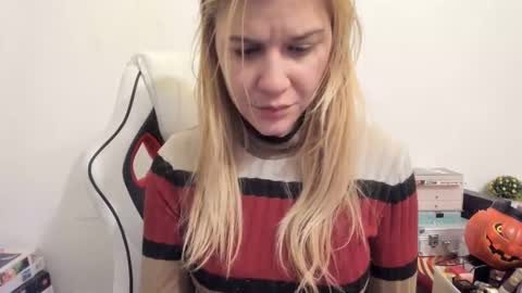 MIA online show from February 7, 2025, 8:42 pm