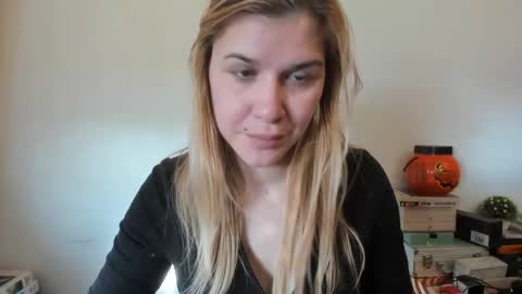 MIA online show from February 8, 2025, 1:11 pm