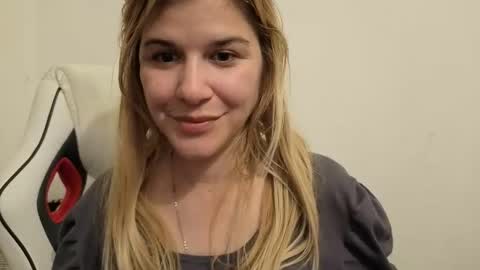 MIA online show from September 25, 2025, 10:24 pm