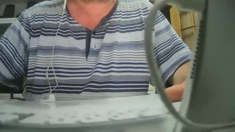 arturo200247 online show from September 12, 2025, 4:56 am