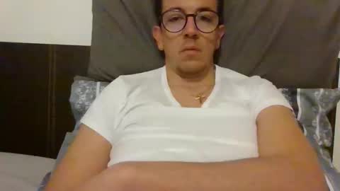 arturpaulval online show from January 14, 2026, 4:34 pm