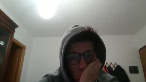 arturpaulval online show from February 19, 2026, 6:26 pm