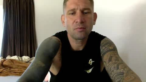 Snapshot of arunboy81 chatting on June 14, 2026, 2:57 am Lucash413 online show from June 14, 2026, 2:57 am