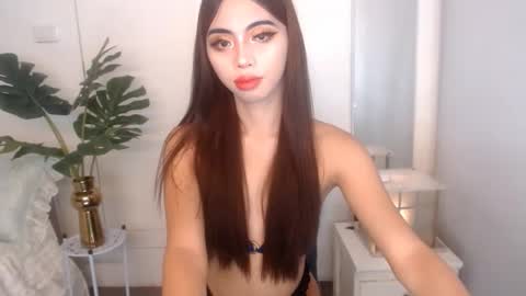 Ariella online show from February 15, 2026, 6:15 pm