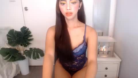 Ariella online show from April 28, 2026, 8:03 pm