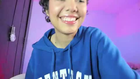 Snapshot of ary_and_kel chatting on February 12, 2025, 4:22 pm Ariana and Kelsieh online show from February 12, 2025, 4:22 pm