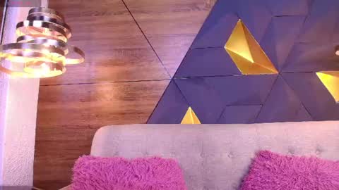 sofia online show from June 30, 2026, 11:11 am