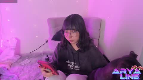 Arys online show from May 6, 2026, 2:08 am