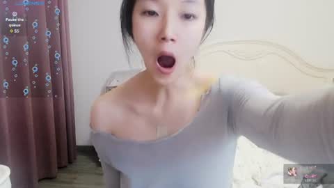Lily online show from June 27, 2026, 3:55 am