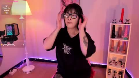 Asami  online show from July 16, 2026, 8:15 pm