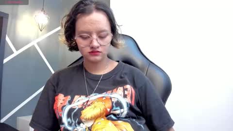 Snapshot of asami_hattori chatting on October 24, 2025, 6:04 pm AsamiHattori online show from October 24, 2025, 6:04 pm