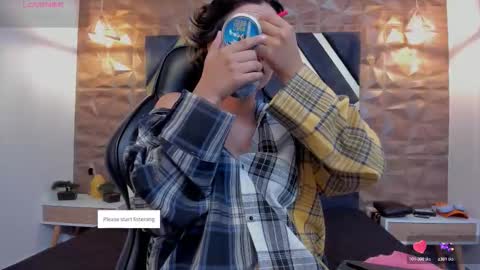 Snapshot of asami_hattori chatting on October 26, 2025, 3:29 pm AsamiHattori online show from October 26, 2025, 3:29 pm