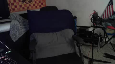 devilPup75 online show from October 15, 2025, 3:06 am