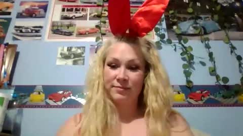 ash0ley online show from October 30, 2025, 10:21 pm