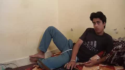 Snapshot of ash2730 chatting on October 13, 2025, 5:18 am ash2730 online show from October 13, 2025, 5:18 am