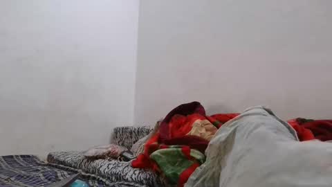 Snapshot of ash2730 chatting on May 13, 2026, 2:03 pm ash2730 online show from May 13, 2026, 2:03 pm