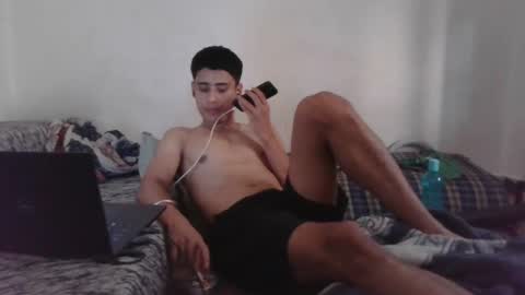 Snapshot of ash2730 chatting on June 20, 2026, 11:57 am ash2730 online show from June 20, 2026, 11:57 am