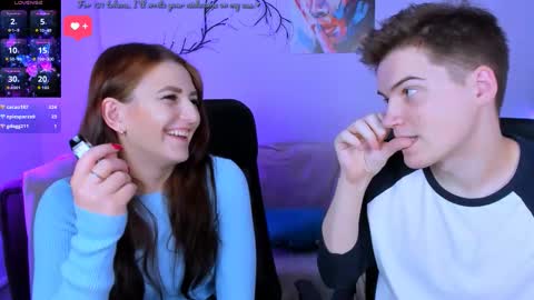 Snapshot of ash_raven_ chatting on October 6, 2025, 7:11 pm ash_raven_ online show from October 6, 2025, 7:11 pm