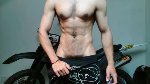 ash_wingrant online show from October 13, 2025, 9:31 am