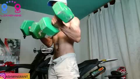 Snapshot of ash_wingrant chatting on May 14, 2026, 9:38 am ash_wingrant online show from May 14, 2026, 9:38 am