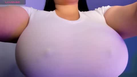 ashanty_vera01 online show from November 14, 2025, 4:22 am
