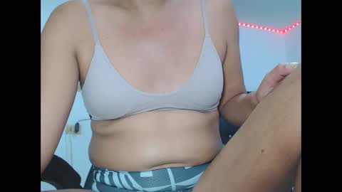 ashelyhots9inches online show from March 26, 2026, 3:17 pm