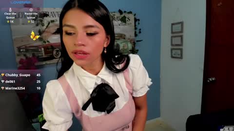 Snapshot of ashleey_johnson chatting on February 22, 2025, 1:35 pm linda online show from February 22, 2025, 1:35 pm