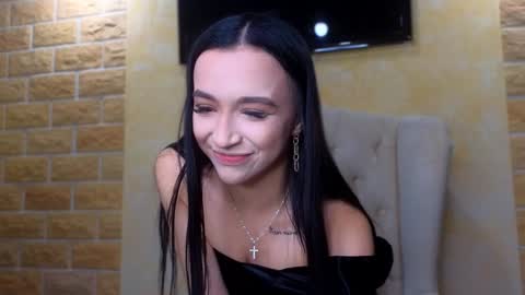 veronika online show from December 12, 2024, 9:19 am